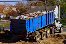 Best Garage Cleanout  in Bay City, MI